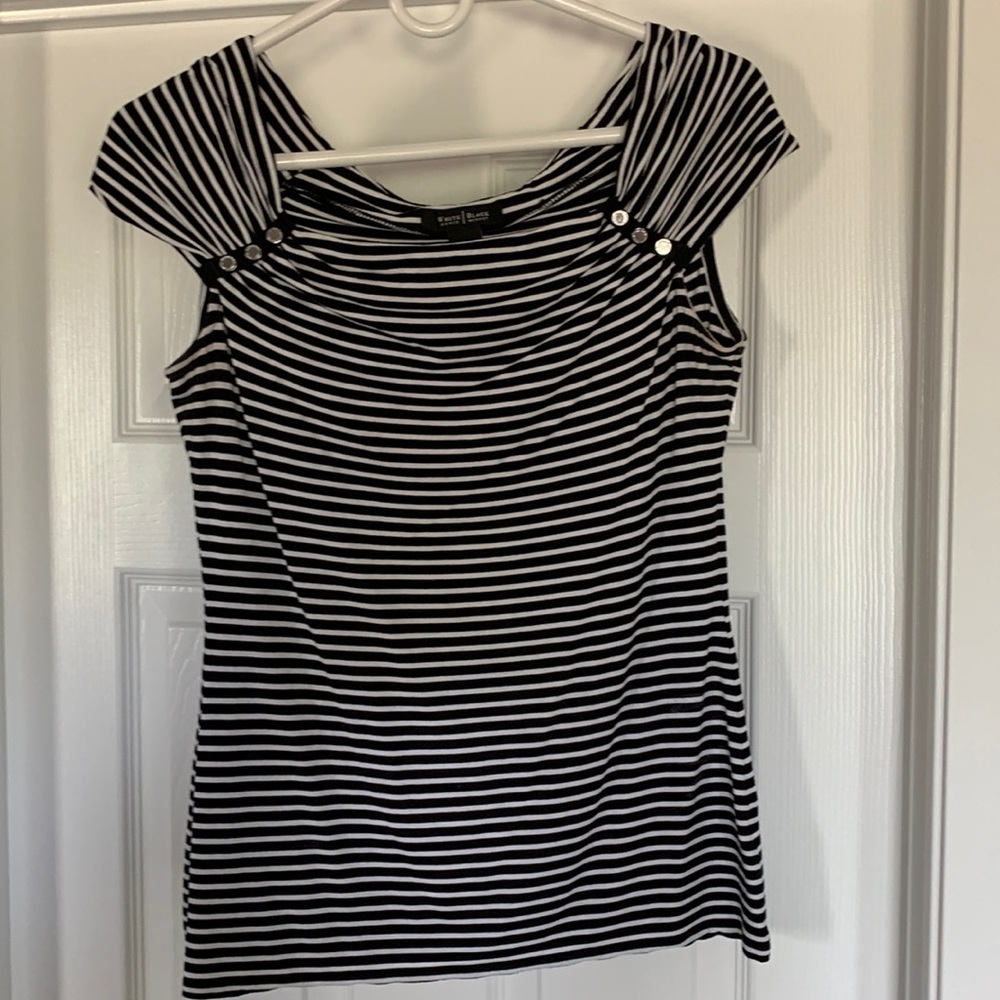 Cap sleeve top
